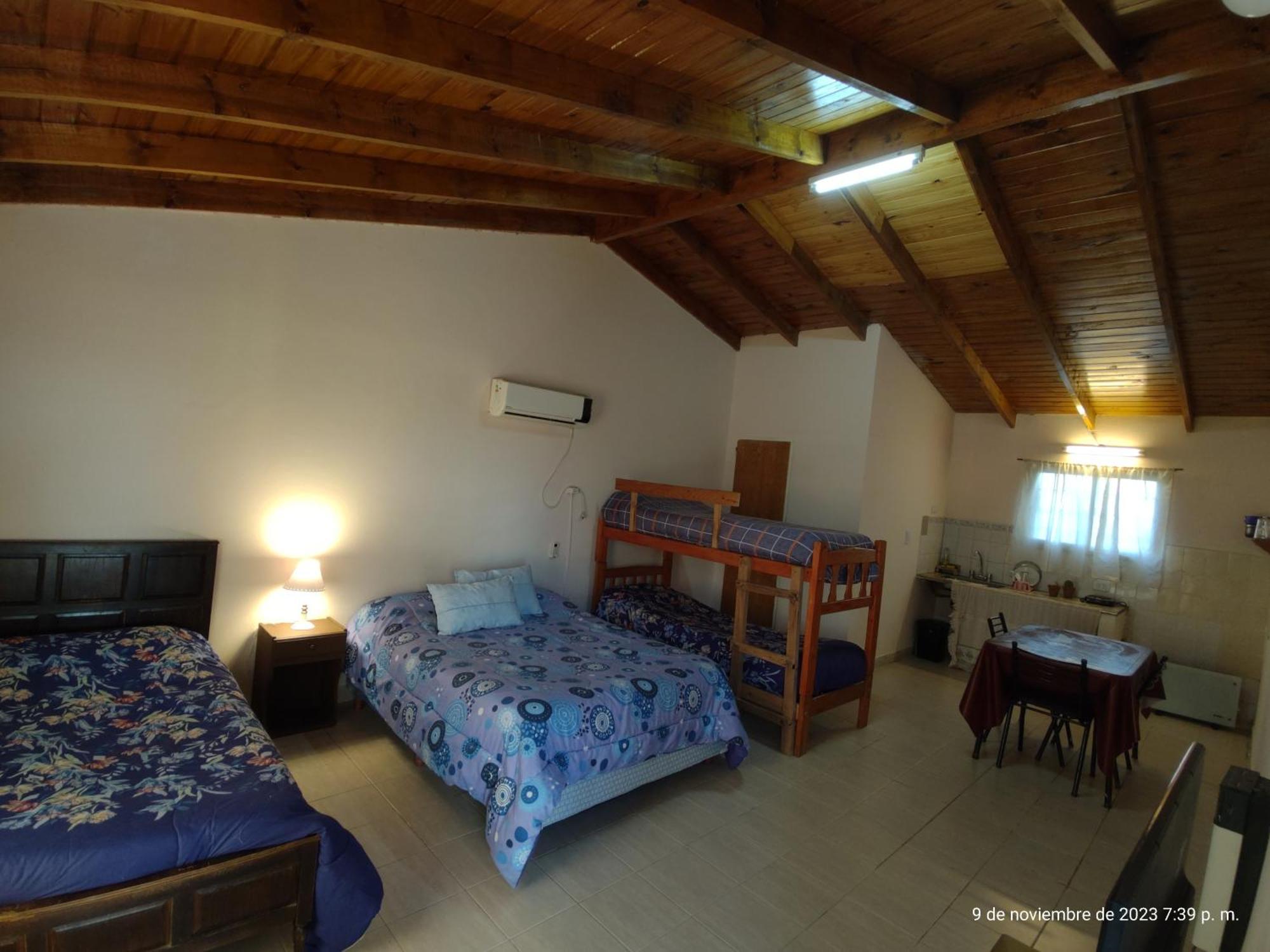 Juanita Hotel *